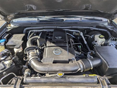 Used 2015 Nissan Frontier PRO-4X image 50