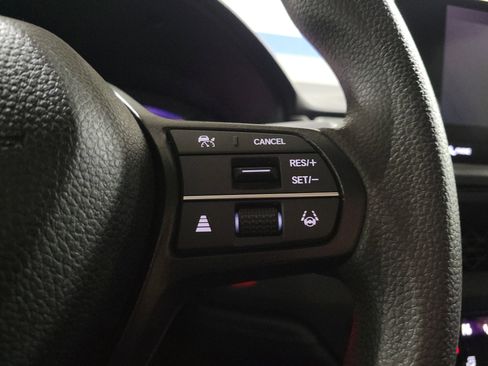 Certified 2023 Honda Accord EX image 24