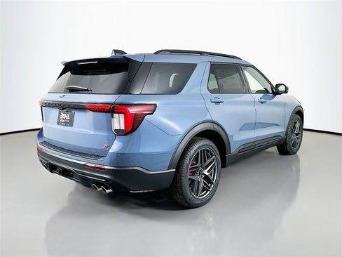 New 2026 Ford Explorer ST w/ Sun And Sound Package image 7