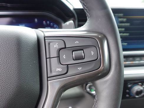 Used 2024 Chevrolet Silverado 1500 High Country w/ Technology Package AWD/4WD image 17