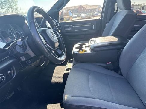 Used 2021 RAM 2500 Big Horn image 9