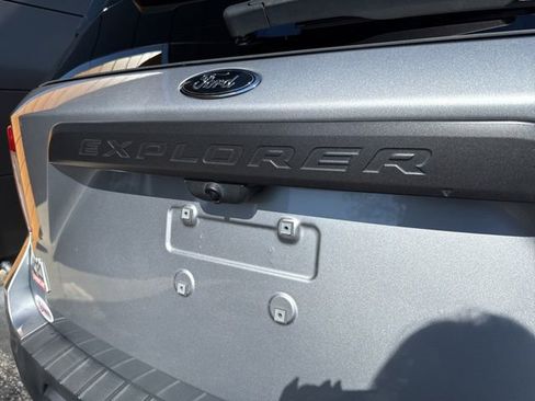 Used 2022 Ford Explorer Timberline image 32