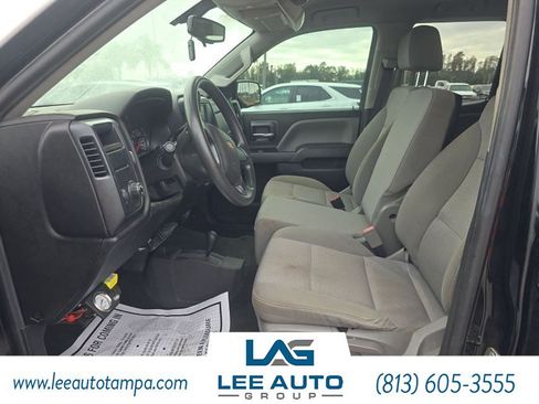 Used 2018 Chevrolet Silverado 1500 Custom w/ Custom Value Package image 4