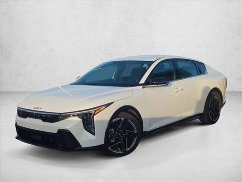 Used 2025 Kia K4 GT-Line FWD image 1