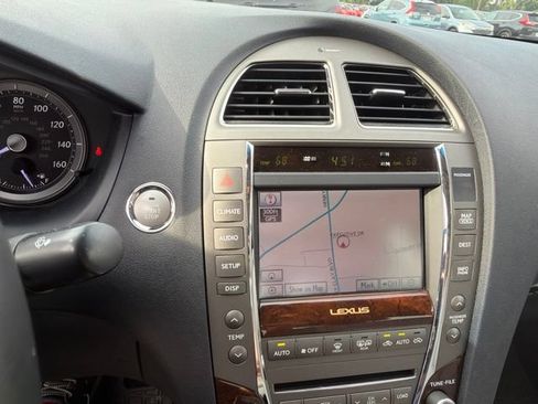 Used 2011 Lexus ES 350 w/ Preferred Accessory Package FWD image 7