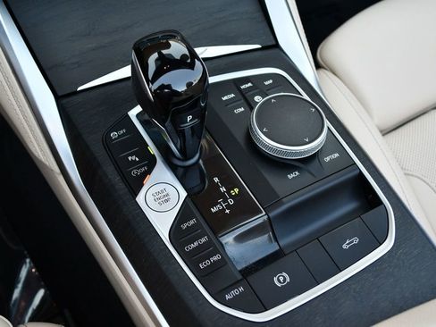 Used 2022 BMW 430i Convertible w/ M Sport Package image 68