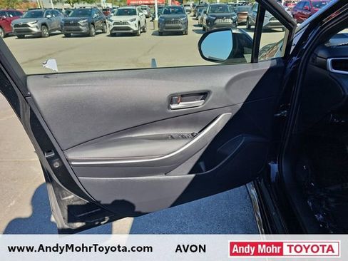 Used 2024 Toyota Corolla SE image 11