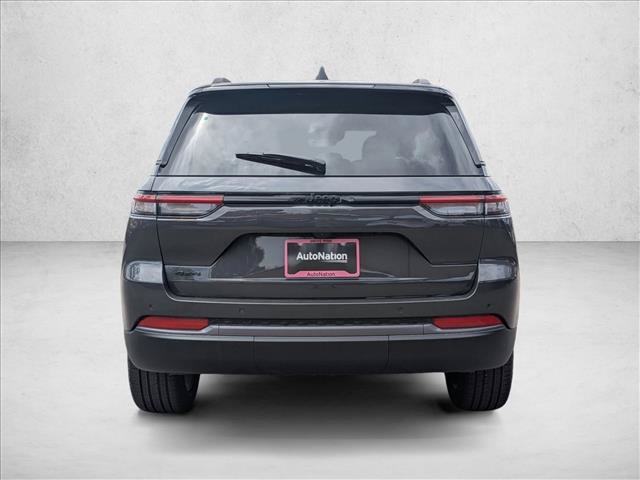 New 2026 Jeep Grand Cherokee Limited w/ Limited Altitude Package AWD/4WD image 8