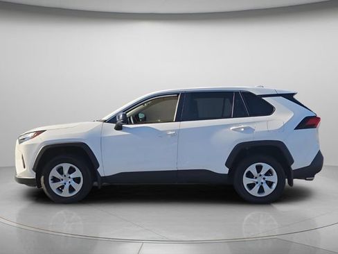Used 2025 Toyota RAV4 LE FWD image 3