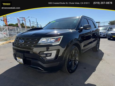 Used 2017 Ford Explorer XLT w/ Equipment Group 202A FWD image 1