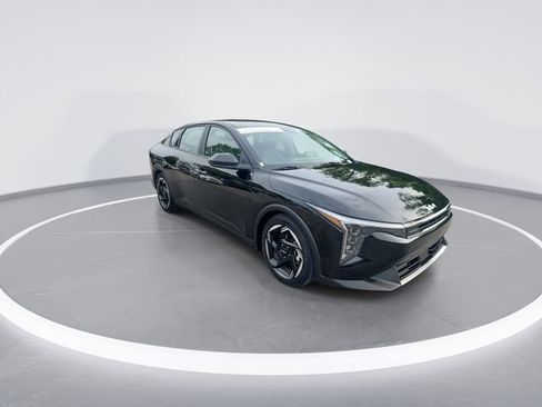 Used 2025 Kia K4 EX FWD image 2