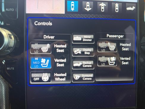 Used 2020 RAM 1500 Limited AWD/4WD image 25