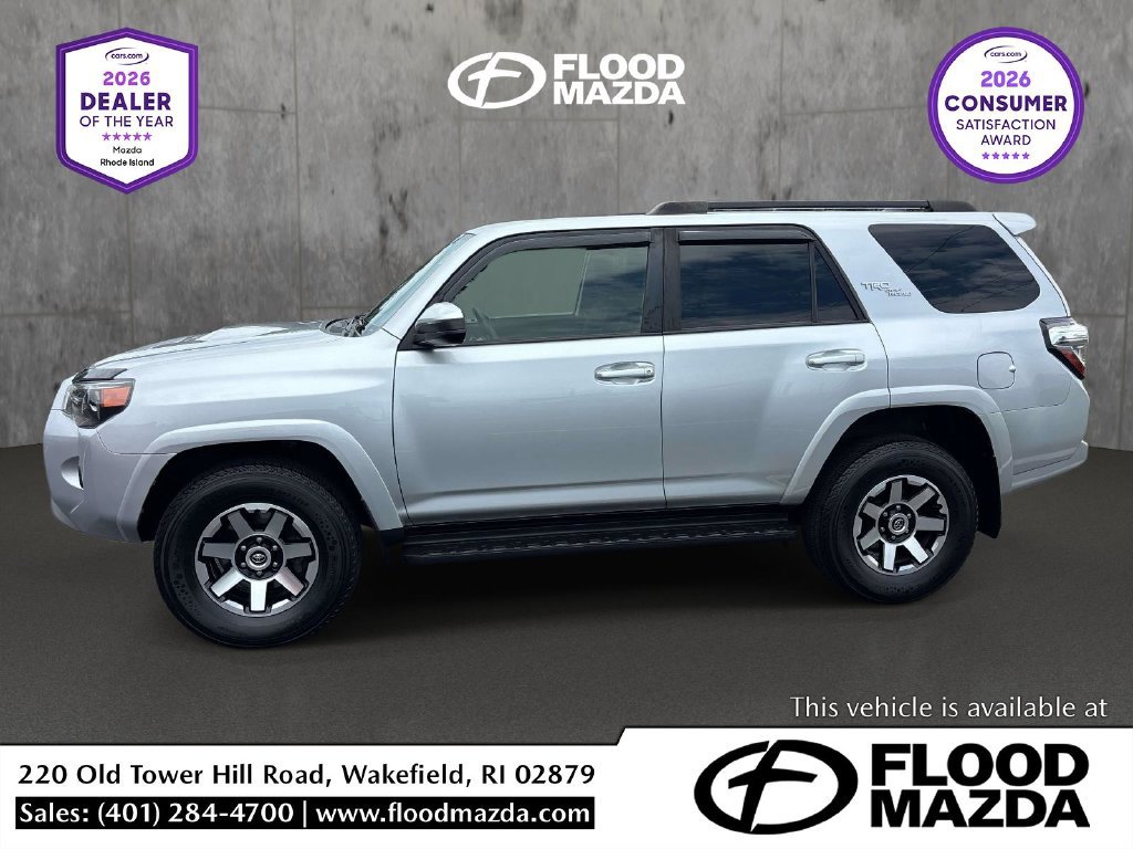 Used 2022 Toyota 4Runner TRD Off-Road AWD/4WD image 2