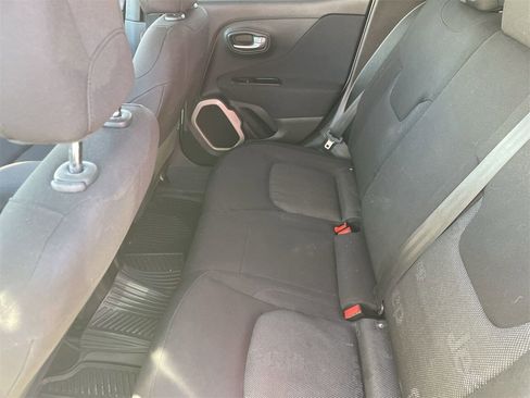 Used 2017 Jeep Renegade Sport w/ Power & Air Group image 16