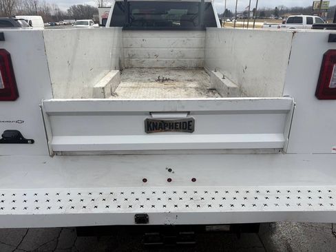 Used 2021 Chevrolet Silverado 3500 W/T w/ WT Convenience Package image 9