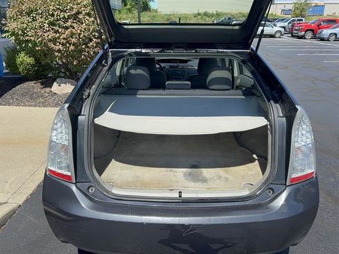 Used 2011 Toyota Prius One image 9