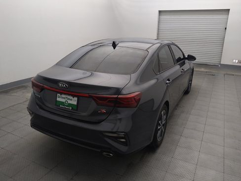 Used 2019 Kia Forte S w/ S Premium Package FWD image 7