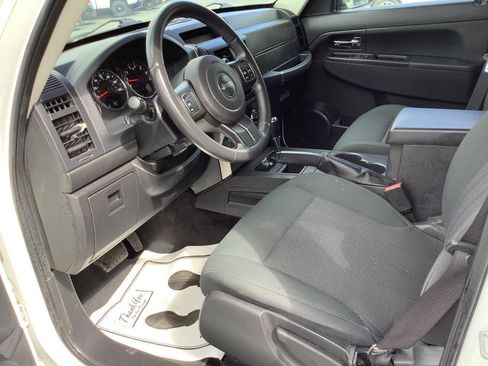 Used 2012 Jeep Liberty Sport w/ Popular Equipment Group image 27