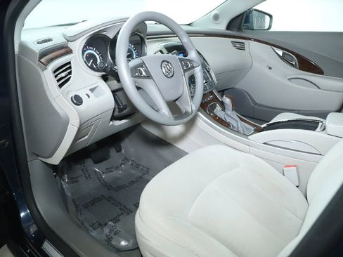 Used 2011 Buick LaCrosse CX image 22