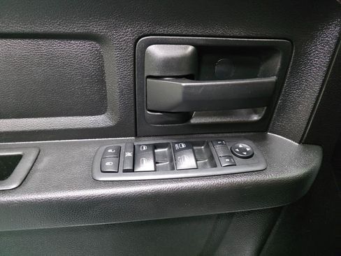 Used 2019 RAM 1500 Express w/ Express Value Package AWD/4WD image 18