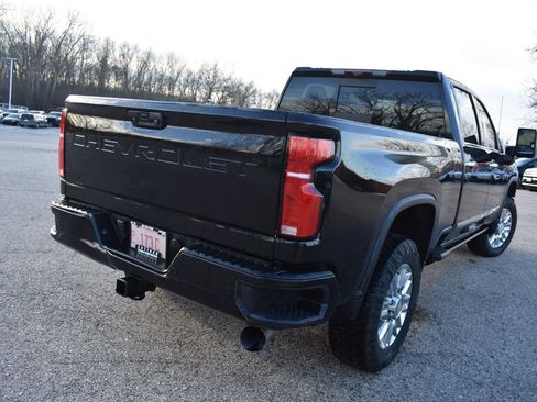 Used 2025 Chevrolet Silverado 2500 High Country w/ High Country Premium Package image 8