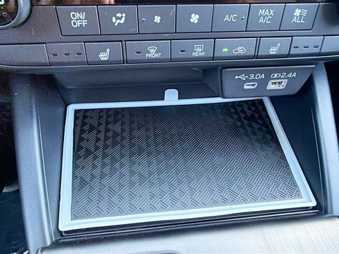 New 2026 Subaru Outback Limited image 30