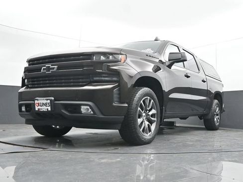 Used 2020 Chevrolet Silverado 1500 RST w/ RST Value Package AWD/4WD image 46