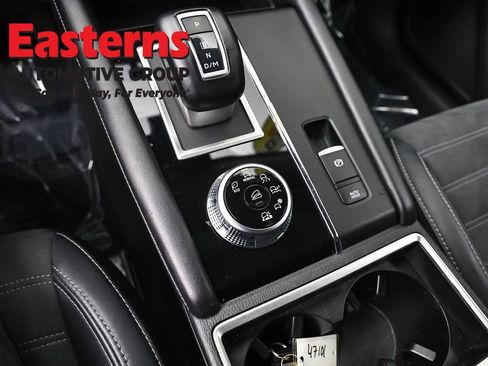 Used 2024 Mitsubishi Outlander SE AWD/4WD image 20