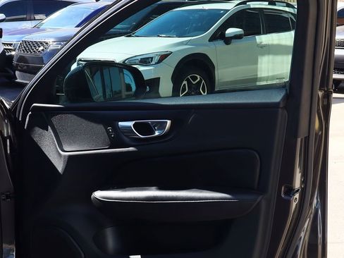 Used 2024 Volvo S60 B5 Core image 29