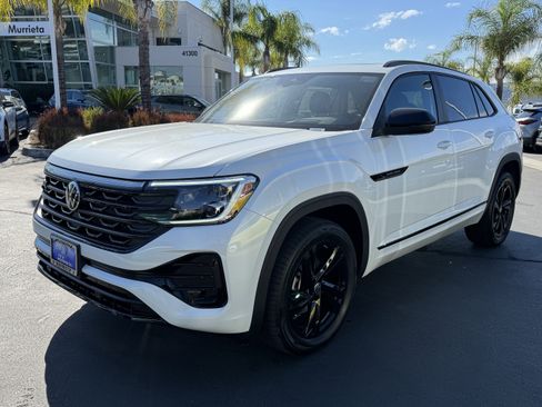 New 2026 Volkswagen Atlas Cross Sport SEL R-Line image 5