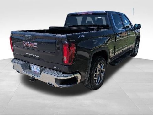 Used 2024 GMC Sierra 1500 SLT AWD/4WD image 3