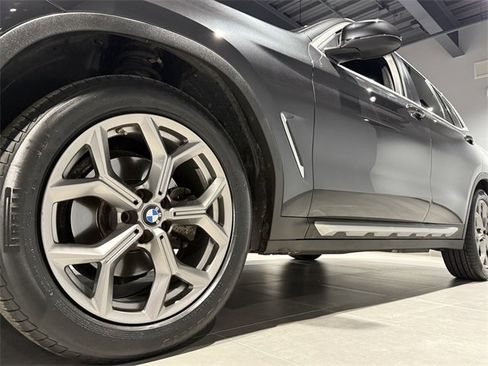 Used 2022 BMW X3 xDrive30i w/ Premium Package 2 image 9