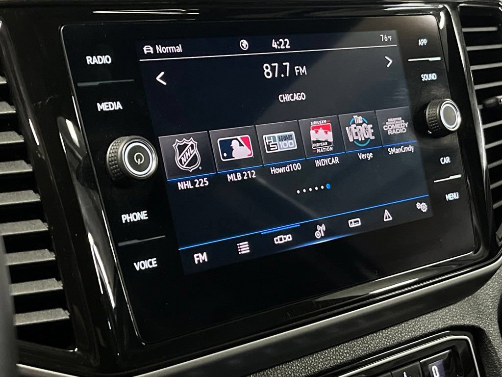 Certified 2023 Volkswagen Atlas Cross Sport SE w/ Panoramic Sunroof Package AWD/4WD image 29