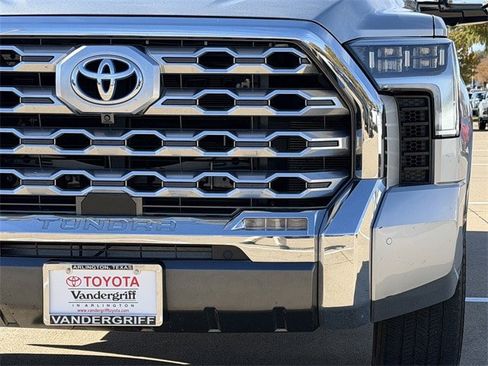 Used 2022 Toyota Tundra 1794 Edition image 8