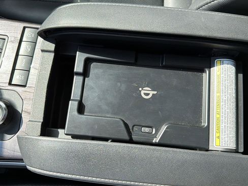 Used 2020 Toyota Highlander Platinum AWD/4WD image 21