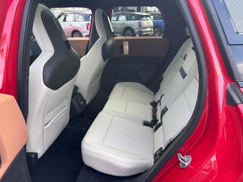 Certified 2025 MINI Cooper Countryman S image 5