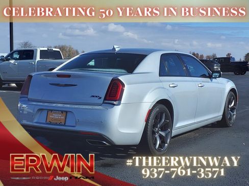 Certified 2023 Chrysler 300 S w/ Comfort Group image 3