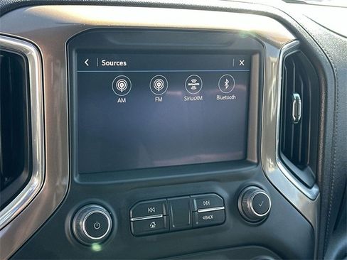 Used 2023 Chevrolet Silverado 3500 High Country image 12