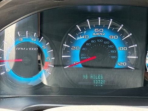 Used 2012 Ford Fusion SE FWD image 13