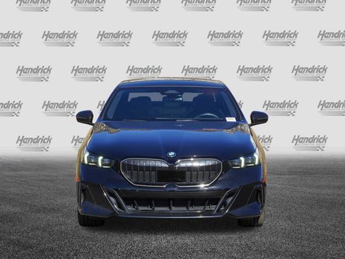 Certified 2024 BMW 530i 530i w/ Executive Package image 3