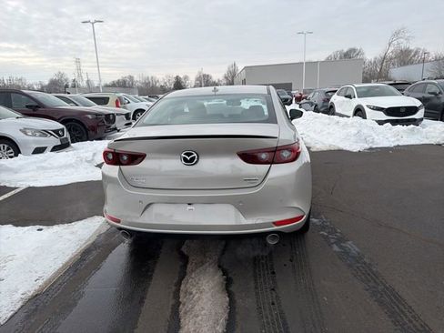 New 2026 MAZDA MAZDA3 2.5 Turbo Sedan w/Premium Plus image 9