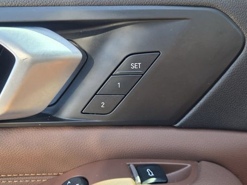 Used 2021 BMW X5 xDrive40i w/ Convenience Package AWD/4WD image 28