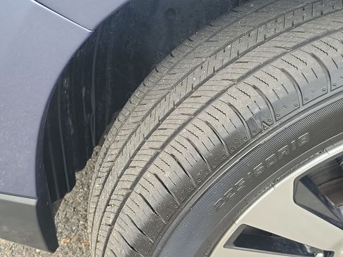 Used 2018 Subaru Outback 2.5i Limited AWD/4WD image 13