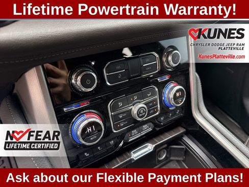 Used 2021 GMC Yukon Denali w/ Denali Premium Package AWD/4WD image 33