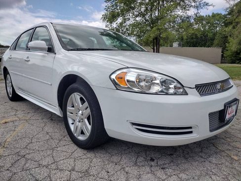 Used 2013 Chevrolet Impala LT FWD image 3