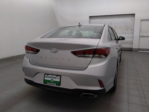 Used 2018 Hyundai Sonata SE FWD image 9