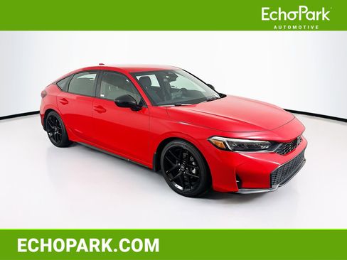 Used 2025 Honda Civic Sport image 1