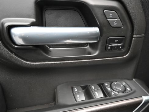 Used 2023 Chevrolet Silverado 2500 LTZ w/ LTZ Plus Package image 16