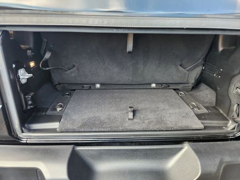 Used 2018 Jeep Wrangler Sport AWD/4WD image 39