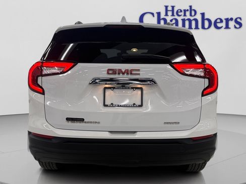 Used 2022 GMC Terrain SLE w/ Driver Convenience Package image 6
